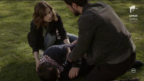 Alex îl bate pe Ioan