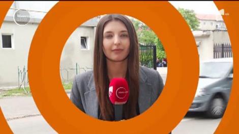 Eleva pe care învăţătoarea a dat-o cu capul de tablă, din nou la spital