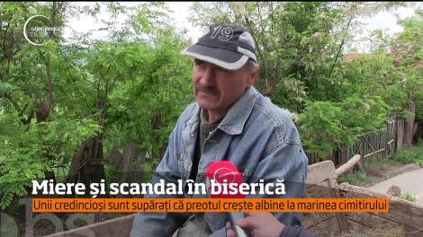 Un preot din Vaslui a stârnit nemulţumirea enoriaşilor, după ce şi-a făcut o stupină la câţiva metri de cimitirul din localitate