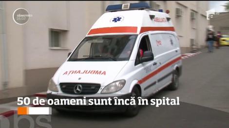 50 de persoane rămân în continuare internate, după cel mai grav caz de intoxicaţie alimentară din ultimii ani din România