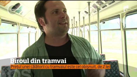 &Icirc;n Iaşi, a apărut primul tramvai &icirc;n care călătorii au wi-fi gratuit şi acces la priză. Ba chiar şi bibliotecă