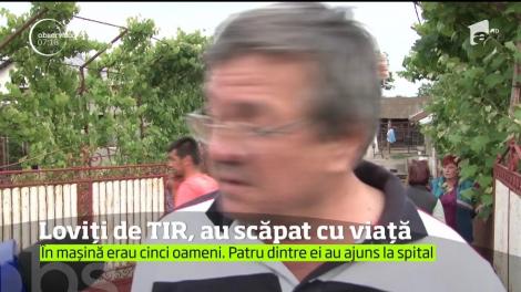 Accident grav în Viișoara. Un TIR a provocat un carambol