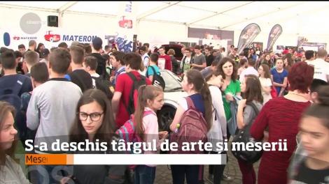 S-a deschis t&acirc;rgul de arte și meserii