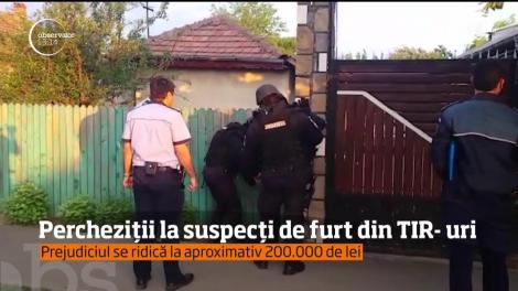 Percheziţii la suspecţi de furt din TIR-uri
