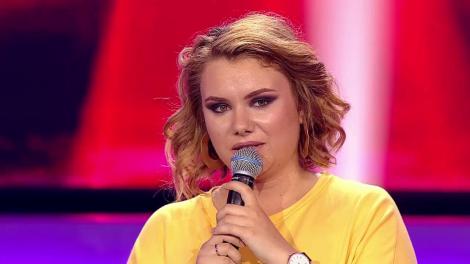 "Mi se pare că eşti o fată sexy, ai un anumit fel de a privi". Renata Cilan a dat cu un fost iubit de podea: "Am venit aici din tâmpenie și din cretinismul meu"