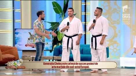 Demonstraţie de karate. De ce e bine să ne dăm copiii la arte marțiale