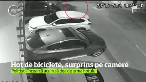 Un bărbat din Constanţa a fost surprins în timp ce fura două biciclete din incinta unui bloc