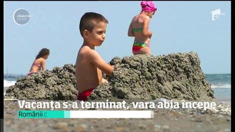 Vacanța s-a terminat, vara abia începe. Românii care au profitat de zilele libere au plecat spre casă