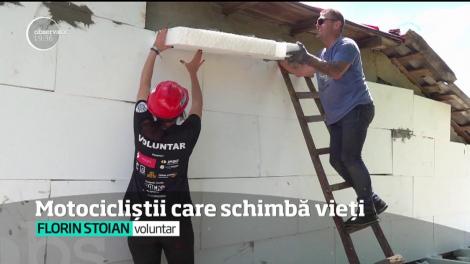 Motocicliștii care schimbă vieți. Peste 300 de motocicliști voluntari au reabilitat casele familiilor sărace