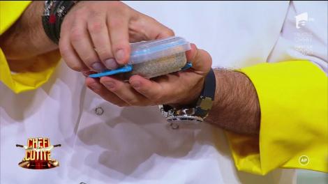 Scărlătescu a primit o cutie misterioasă de la Dumitrescu! Ce a găsit înăuntru?