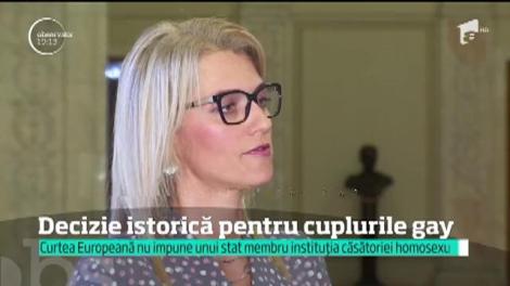 O decizie istorică schimbă statutul cuplurilor homosexuale! Un român a câştigat dreptul de şedere în ţară pentru soţul lui american