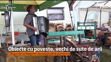 Obiecte cu poveste, vechi de sute de ani, scoase la vânzare în Cluj