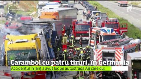 Carambol cu patru tiruri pe o autostradă din Germania