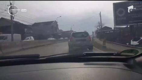 Un bărbat urmărit de poliţişti s-a aruncat &icirc;n r&acirc;ul D&acirc;mboviţa
