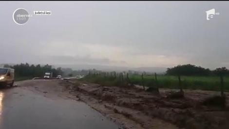 A plouat într-o noapte cât într-o lună! România rămâne sub zodia furtunilor şi în acest weekend