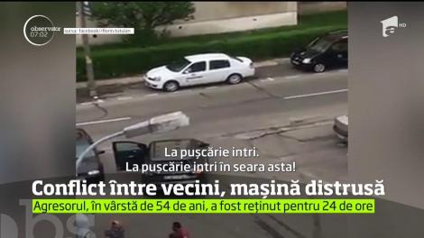 Scene violente, într-o parcare din Piteşti! Rezultatul: o mașină distrusă și un bărbat la un pas de a fi snopit în bătaie: "Mă, te omor! La pușcărie ajungi"
