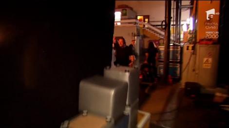 Luca Mastacan îi fură un pupic Lidiei Buble: "Ce mai speriat, măi frumușelule"