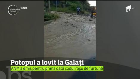 Cod roşu de furtună în Galați