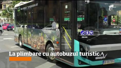 Un autobuz special circulă acum prin Braşov spre încântarea turiştilor