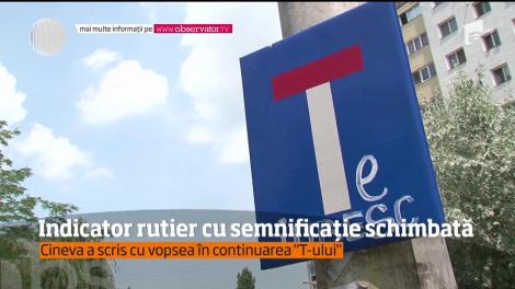 O poză cu un banal indicator rutier de pe o stradă din Iaşi, care semnifică "drum fără ieşire" a reuşit să stârnească valuri de reacţii pe Internet!