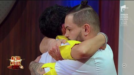 Lovitură cumplită! DOI concurenți au părăsit competiția „Chefi la cuțite”!