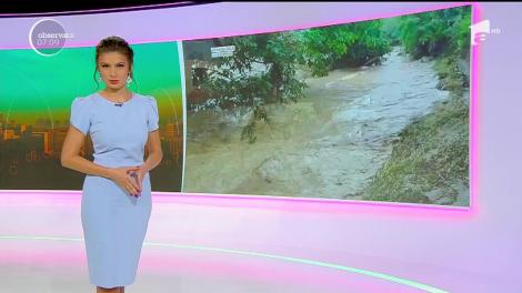 Un fenomen meteo extrem a făcut prăpăd în trei sate! Oamenii din localităţile afectate de viitura încearcă să revină la o viaţă normală