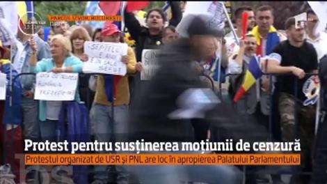 Incepe primul test în Parlament pentru guvernul Dăncilă