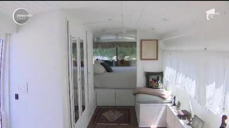 Cu o investiţie minimă şi multă imaginaţie, o tânără a reuşit să transforme un autobuz ruginit din 1966 într-o locuinţă! Vezi ceva ce nu ai mai văzut!