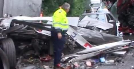 Un preot din Arad a supravieţuit ca printr-o minune unui accident grav!