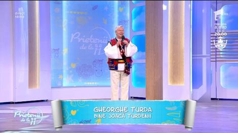 Gheorghe Turda cântă melodia „Bine joacă turdenii”