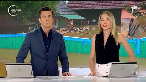 Patru oameni ucişi de viituri şi aproape 800 salvaţi din mijlocul apelor.