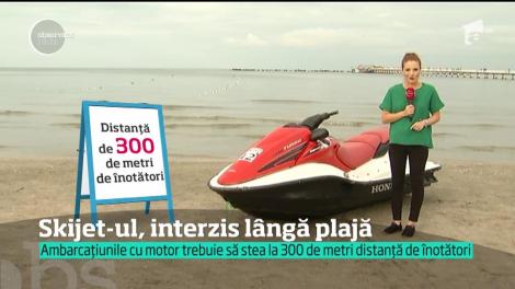 Skijet-ul, interzis lângă plajă. Ambarcațiunile cu motor trebuie să stea la 300 de metri distanță de înotători