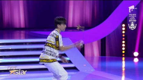 Andrei Puwak, magie cu kendama pe scena "Next Star"
