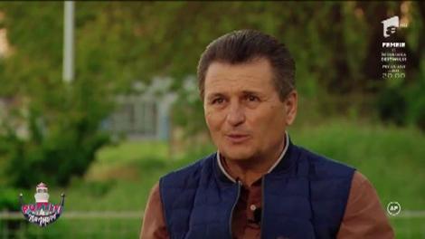 Distracție pe cinste în restaurantul administrat de nea Mărin! A fost organizată seară de karaoke, iar vedetele au făcut treabă bună: ”Nu-mi venea să cred că toate mesele erau ocupate!”