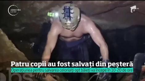 Miracolul pe care îl aştepta întreaga lume vine din Thailanda: patru copii au fost salvaţi din peştera în care au fost captivi două săptămâni