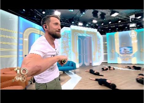 Dani Oțil s-a rănit la mâna dreaptă la concursul de enduro: "Le-am dat de m-a julit"