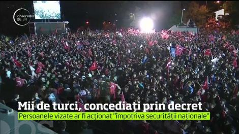 Peste 18.000 de cetăţeni turci au fost concediaţi printr-un decret semnat de preşedintele reales