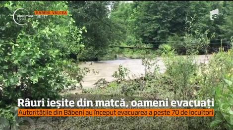 POTOPUL nu slăbește România! Sudul țării este dat peste cap de inundaţii. Până când va fi COD ROȘU