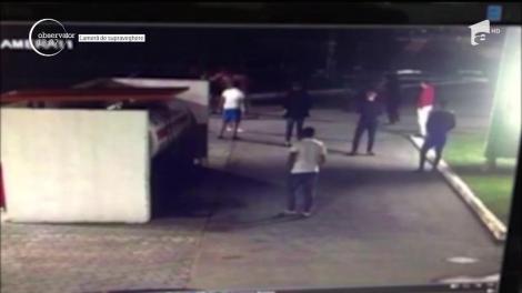 BĂTAIE CUMPLITĂ între mai mulți tineri dintr-o comună dâmbovițeană: „Bine că N-A MURIT la cum a fost lovit”.