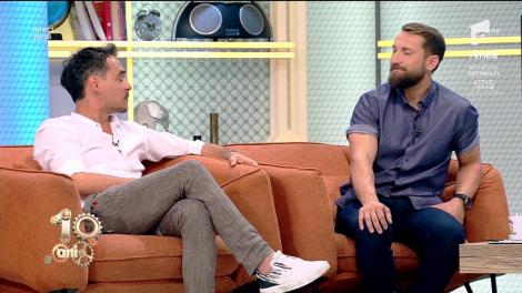 Dani face glume pe seama podoabei capilare a lui Răzvan: "Freza ta ține cât o mahmureală, dar una sănătoasă"