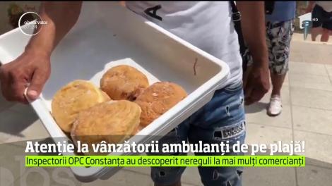 Inspectorii de la Protecţia Consumatorilor le dau un sfat turiştilor aflaţi pe Litoral: mare grijă de la cine cumpăraţi porumb şi gogoşi pe plajă!