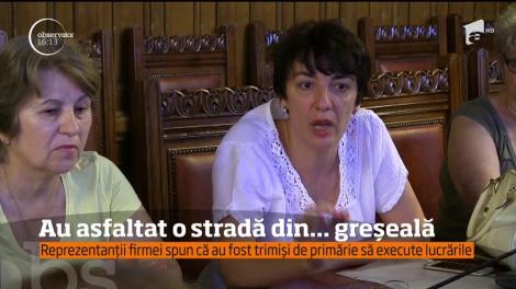 S-au apucat să asfalteze o stradă din ... greșeală, în Craiova. Cetățenii sunt revoltați