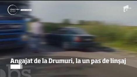 Scene şocante pe o şosea din Giurgiu. Un angajat al Consiliului Judeţean a fost la un pas să fie strivit cu maşina de un muncitor de la firma fostului deputat Marin Anton