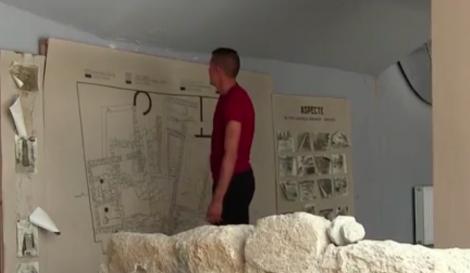 Pe litoralul românesc, există singurul hotel din ţară în care turiştii se pot relaxa printre ruine vechi de peste două mii de ani