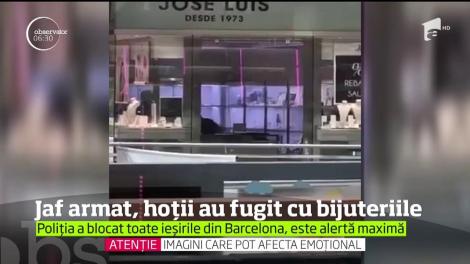Jaf ca-n filmele de acţiune într-un mall din Barcelona