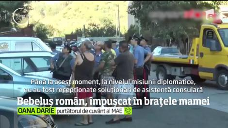 Focuri de armă în plină stradă la Roma. O fetiţă de doar un an a fost împuşcată în spate chiar în braţele mamei sale românce
