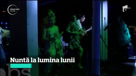 Nuntă la lumina lunii! Mirii care își doresc o ceremonie specială aleg locațiile în aer liber