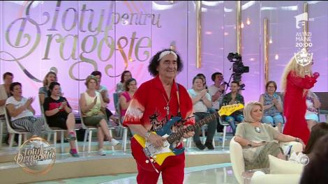 Savoy cântă hit-ul „Domnișoară”