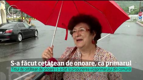 Primarul din comuna Pietroșița, Dâmbovița, şi-a acordat singur titlul de "cetăţean de onoare"