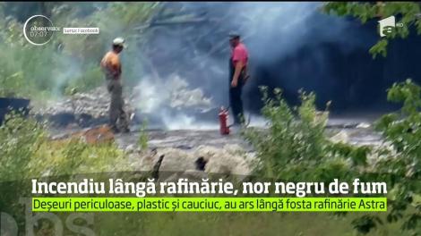 Un nor negru de fum a acoperit sudul oraşului Ploieşti